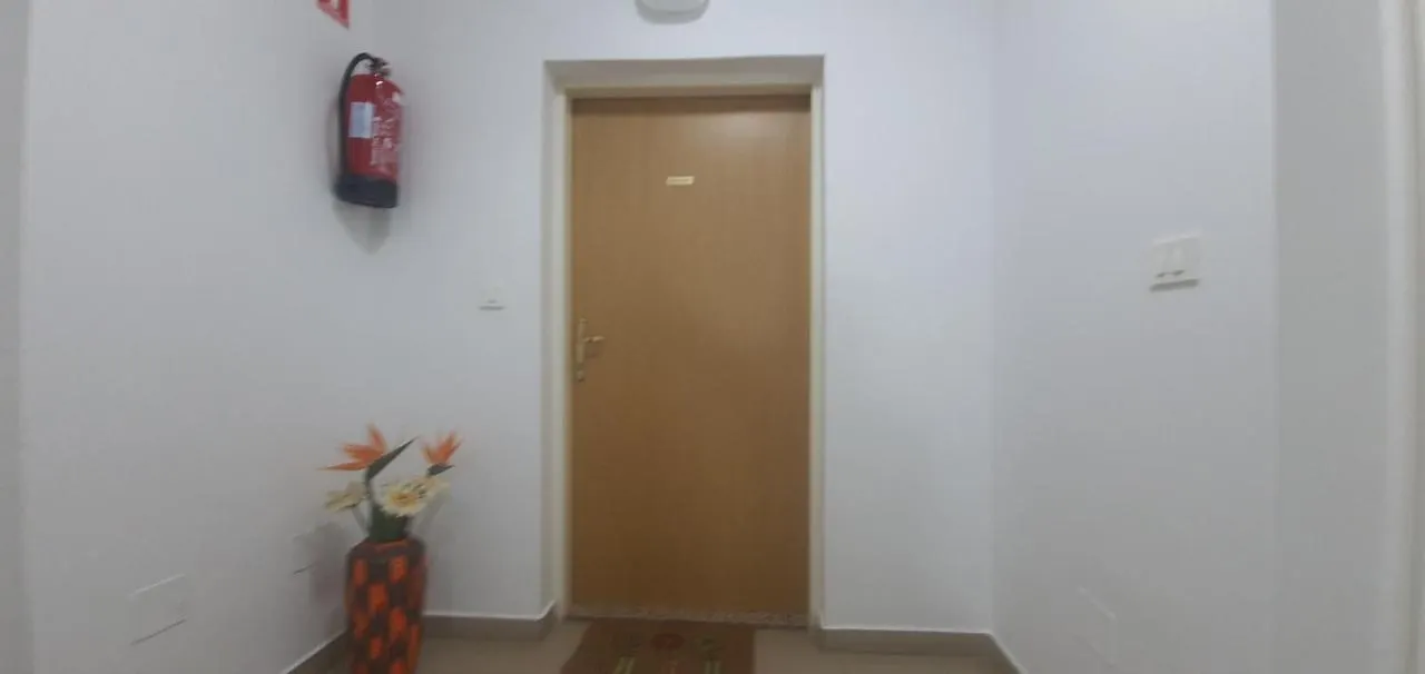 Alba Pula Apartment 0*,  Croatia