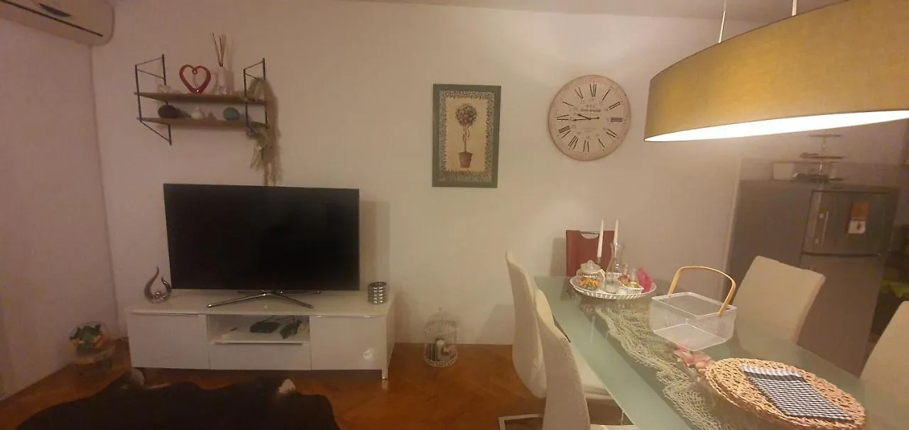 Alba Pula Apartment
